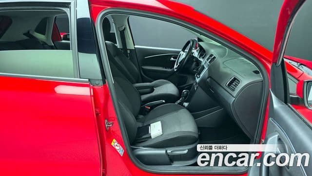 Volkswagen 폴로 5세대, 2016 10