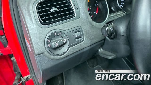 Volkswagen 폴로 5세대, 2016 16