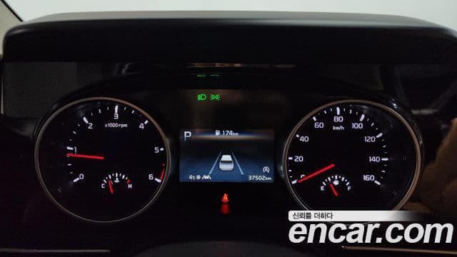 Kia Carnival 4세대 Prestige, 2023 8