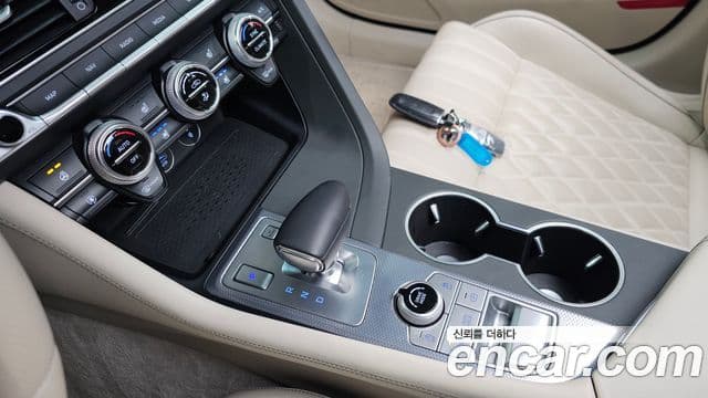 Genesis The / новый New G70, 2022 9