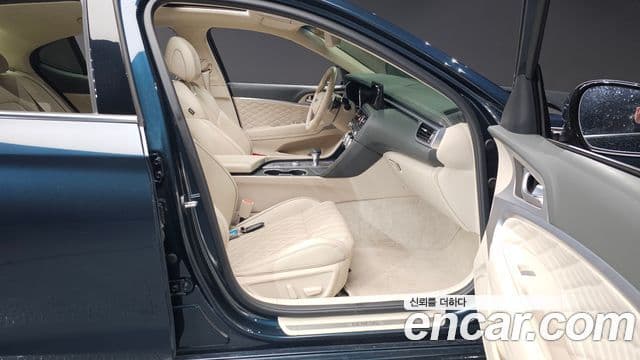 Genesis The / новый New G70, 2022 11