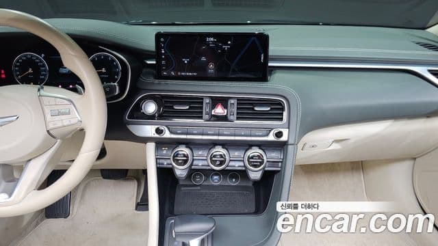 Genesis The / новый New G70, 2022 14