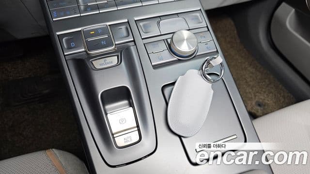 Hyundai NEXO Premium, 2020 9