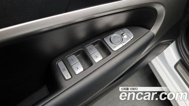 Genesis G70 Advanced, 2019 18