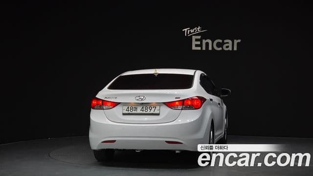 Hyundai Avante MD M16 GDI Avenue, 2014 4