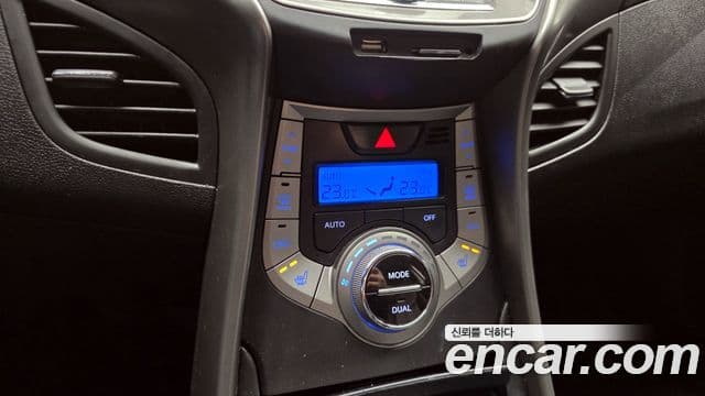 Hyundai Avante MD M16 GDI Avenue, 2014 18