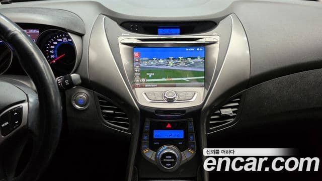 Hyundai Avante MD M16 GDI Avenue, 2014 20