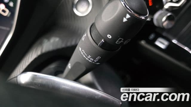 Peugeot 2008 2세대 1.5 BlueHDi GT, 2022 18