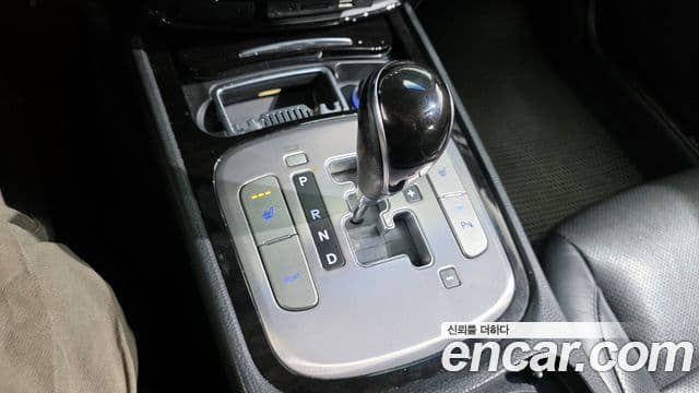 Hyundai Genesis Prime Pack, 2012 9