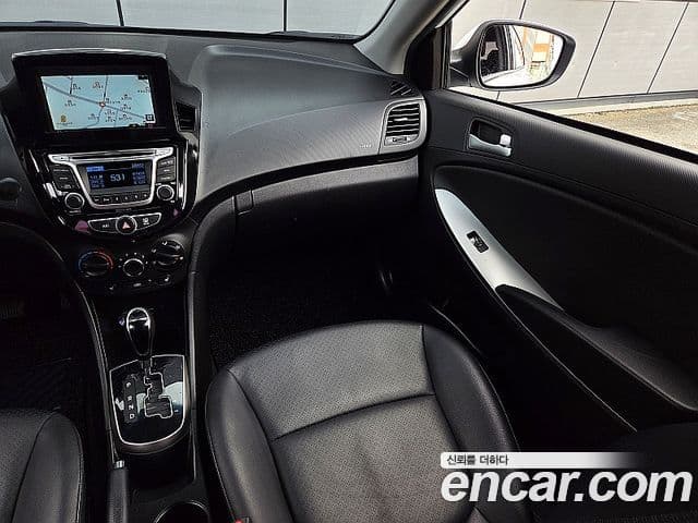 Hyundai Accent(новый кузов / новое поколение) Modern, 2016 7