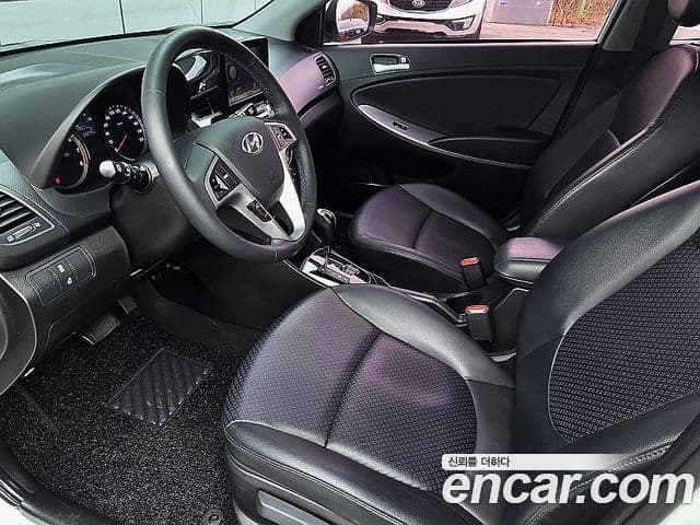 Hyundai Accent(новый кузов / новое поколение) Modern, 2016 8