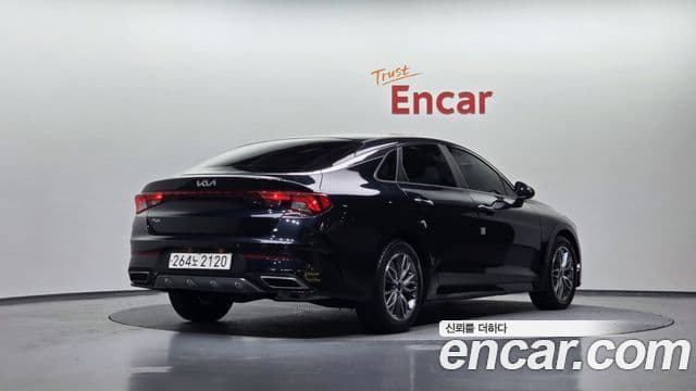 Kia K5 3세대 Trendy, 2022 2