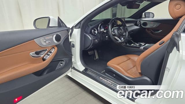 Mercedes-Benz C-класс W205 C200 кабриолет, 2018 10