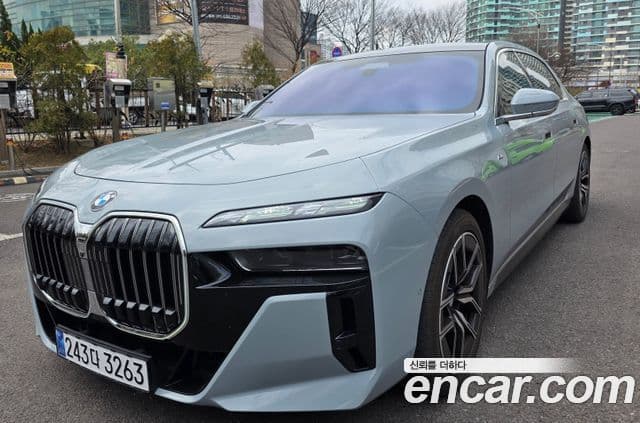 BMW 7시리즈 (G70) 740d xDrive M Sport, 2025 1