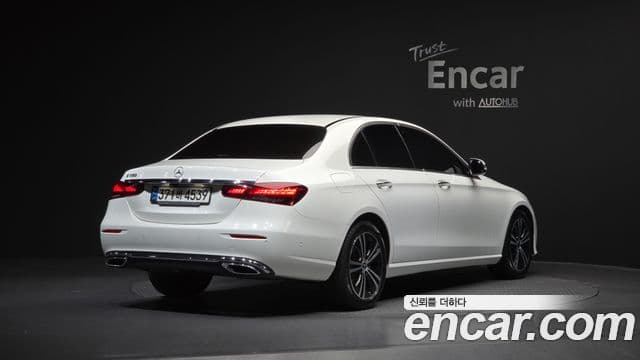 Mercedes-Benz E-класс W213 Avantgarde, 2021 2