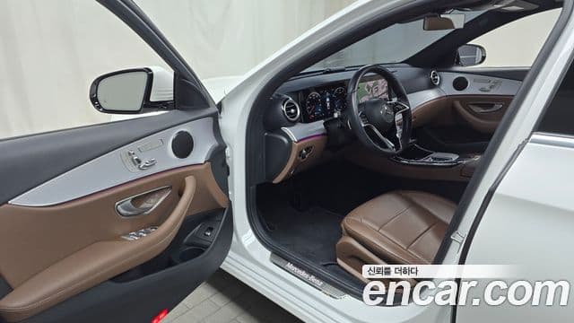 Mercedes-Benz E-класс W213 Avantgarde, 2021 10