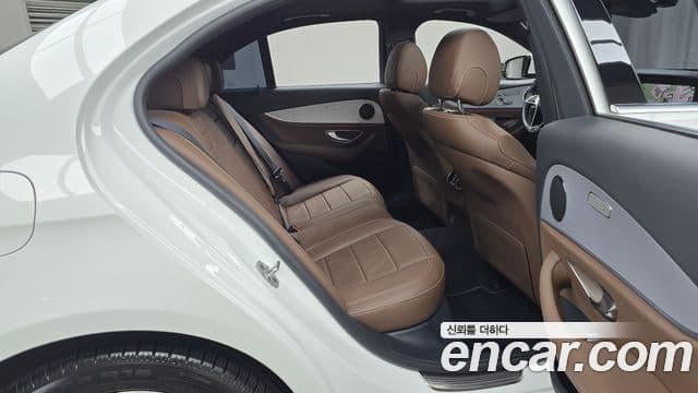 Mercedes-Benz E-класс W213 Avantgarde, 2021 12