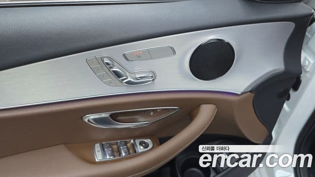 Mercedes-Benz E-класс W213 Avantgarde, 2021 17