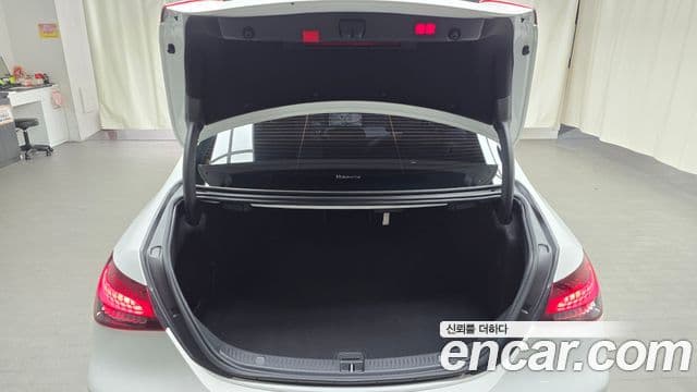 Mercedes-Benz E-класс W213 Avantgarde, 2021 20