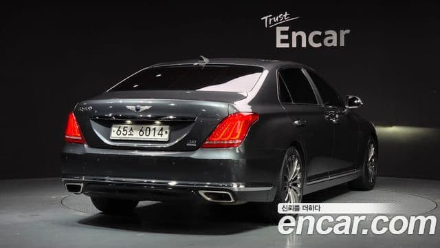Genesis EQ900 Premium Luxury, 2018 2