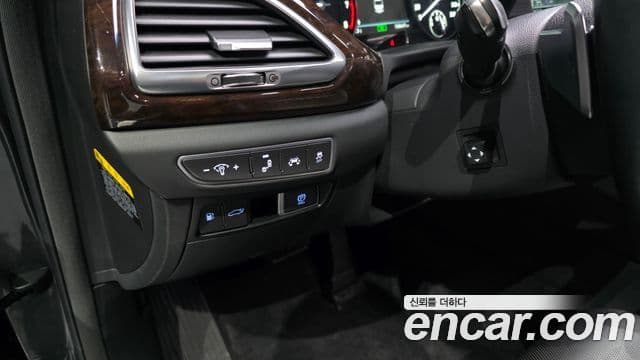 Genesis EQ900 Premium Luxury, 2018 14