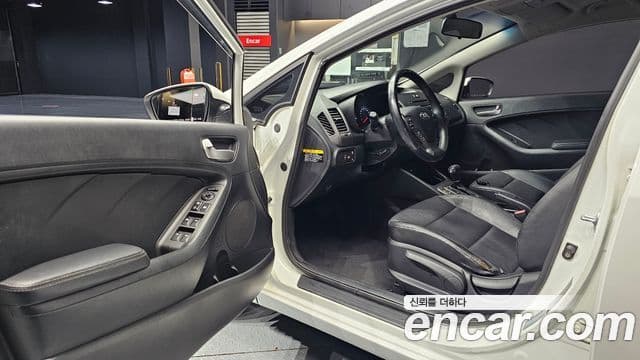 Kia K3 Luxury, 2015 11