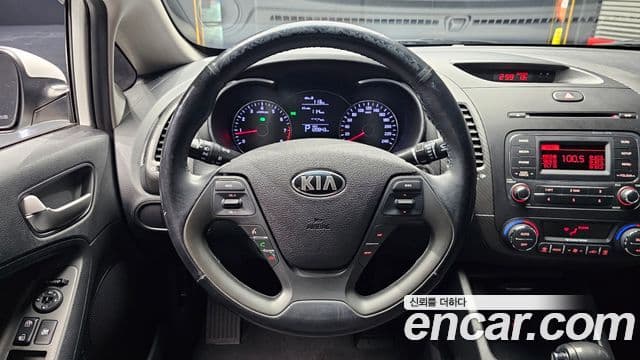 Kia K3 Luxury, 2015 13
