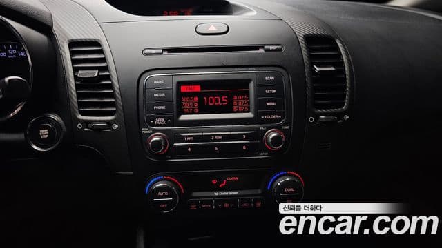 Kia K3 Luxury, 2015 14