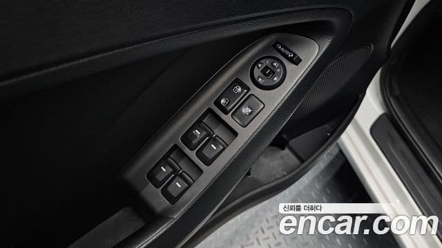 Kia K3 Luxury, 2015 16