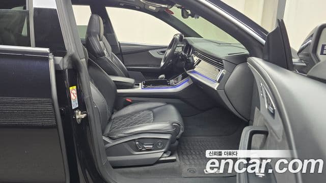 Audi Q8 (4M) Premium, 2020 11