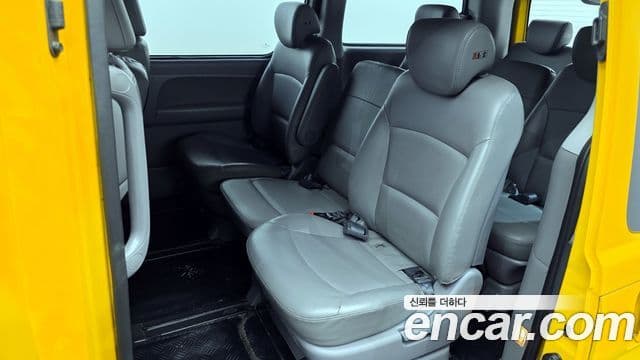 Hyundai Grand Starex детский перевозочный автомобиль, 2015 11
