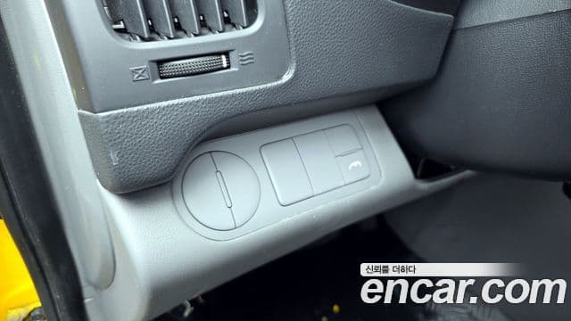 Hyundai Grand Starex детский перевозочный автомобиль, 2015 15