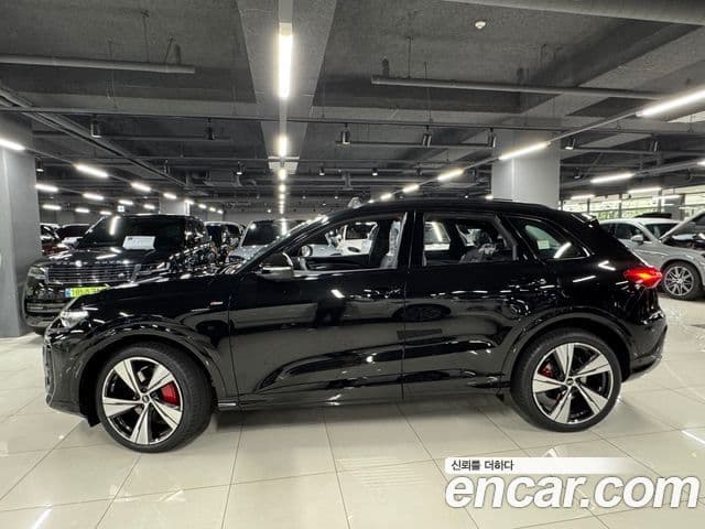 Audi Q5 (80A) 40 TDI Quattro S Line чёрный Edition, 2025 2