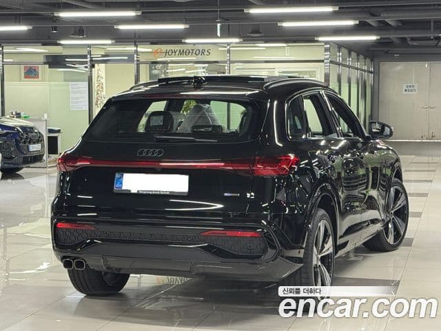 Audi Q5 (80A) 40 TDI Quattro S Line чёрный Edition, 2025 3