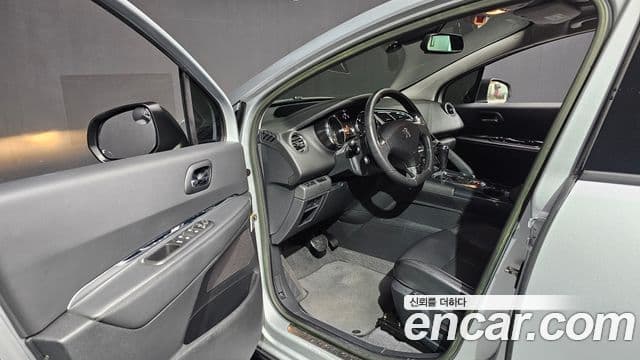 Peugeot 3008 1세대, 2015 10