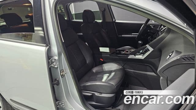 Peugeot 3008 1세대, 2015 11