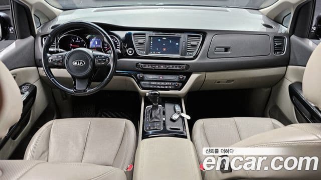 Kia All New Carnival Noblesse, 2015 7