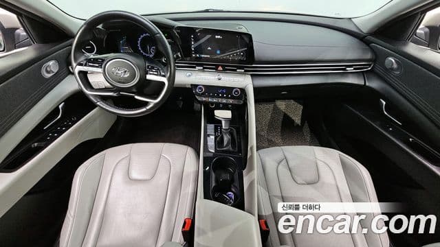 Hyundai Avante гибрид (CN7) Modern, 2022 7