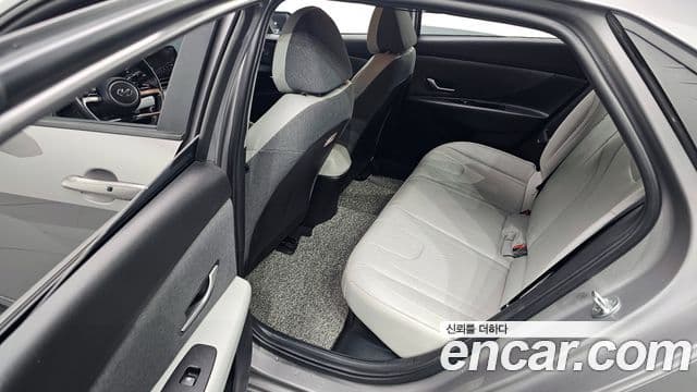 Hyundai Avante гибрид (CN7) Modern, 2022 11