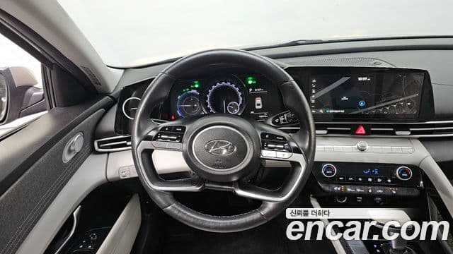 Hyundai Avante гибрид (CN7) Modern, 2022 16