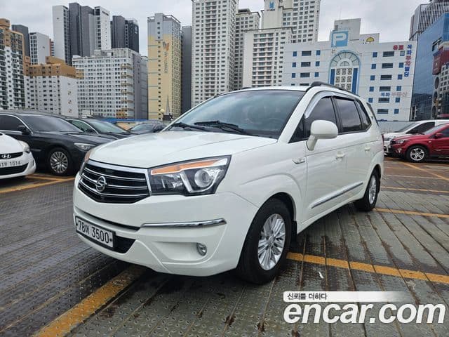 KG모빌리티(SsangYong) Korando 투리스모 2WD GT 11인승, 2014 1