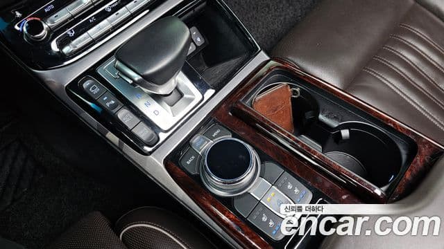 Genesis EQ900 Premium Luxury, 2016 9