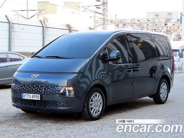 Hyundai Staria Modern, 2023 2