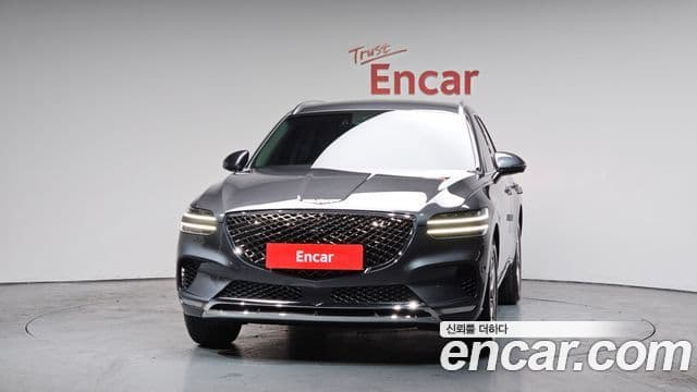 Genesis GV70, 2021 3