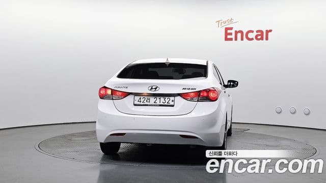 Hyundai Avante MD Luxury, 2012 4