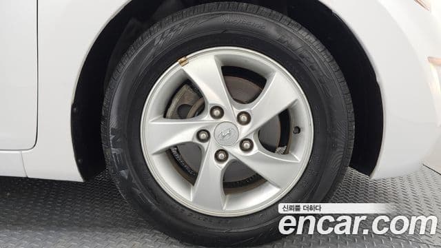 Hyundai Avante MD Luxury, 2012 все фото