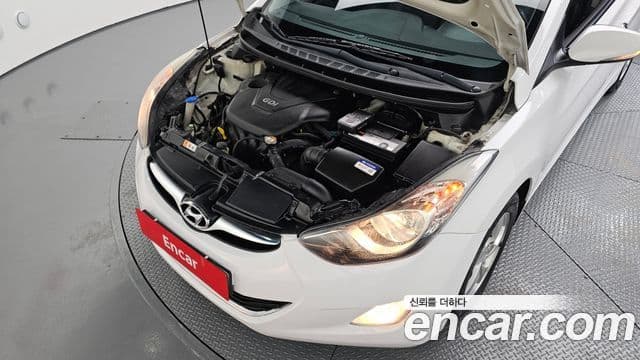 Hyundai Avante MD Luxury, 2012 6