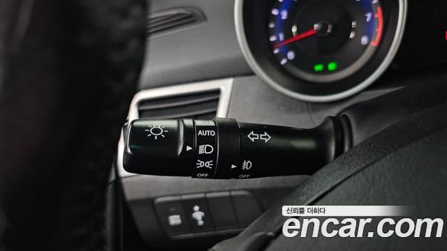 Hyundai Avante MD Luxury, 2012 16