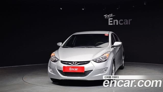 Hyundai Avante MD Premier, 2012 3