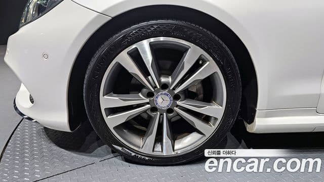 Mercedes-Benz E-класс W212 E200 купе, 2017 все фото